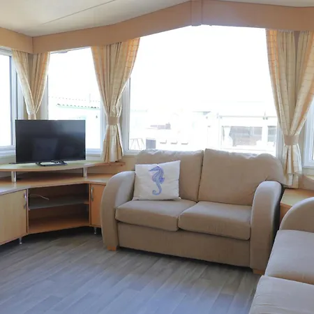 Camping Cozy Caravan In Quiet Area Near